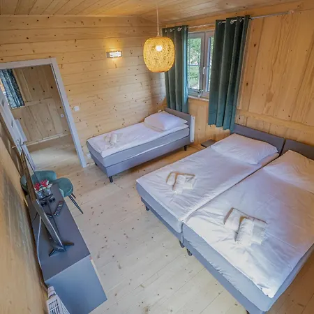 Szafranowe Wzgorze I-dom Z Parkingiem, Sauna, Zew Jacuzzi シャレー *
